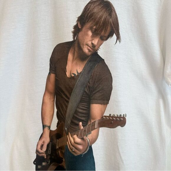 Keith Urban Light The Fuse White 100% Cotton Concert T-Shirt Size Medium - Picture 3 of 7